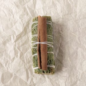 Cedar Smudge Bundle with Cinnamon – Energy Cleansing